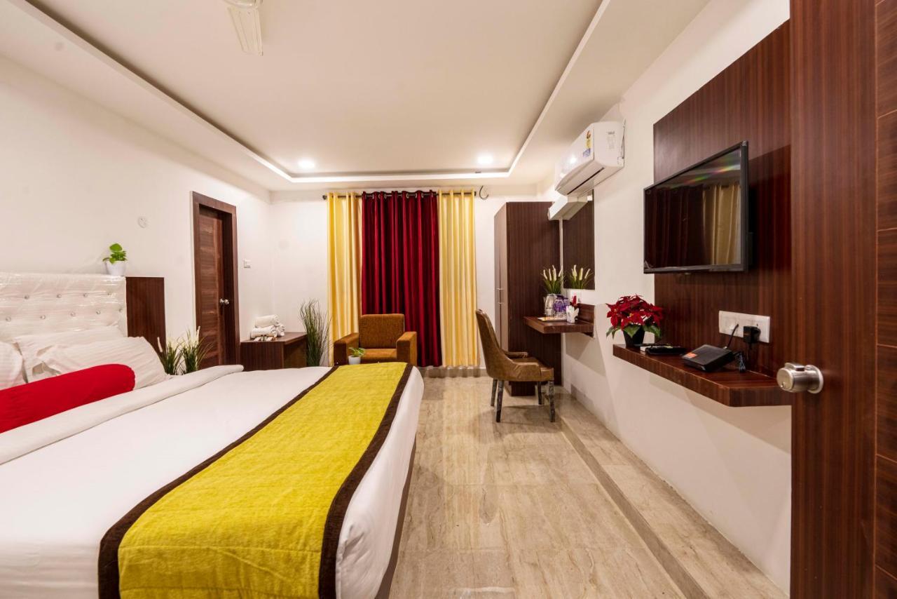 Rainbow Tower Shamshabad Airport Zone 4* Hyderabad